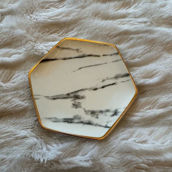 White Marble Jewelry Tray with Gold Trim - Picture 1 of 5